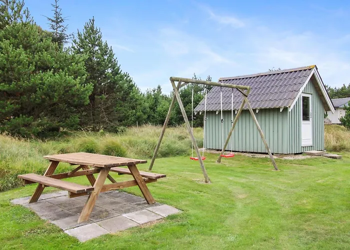 Livia - 900m From The Sea By Interhome *